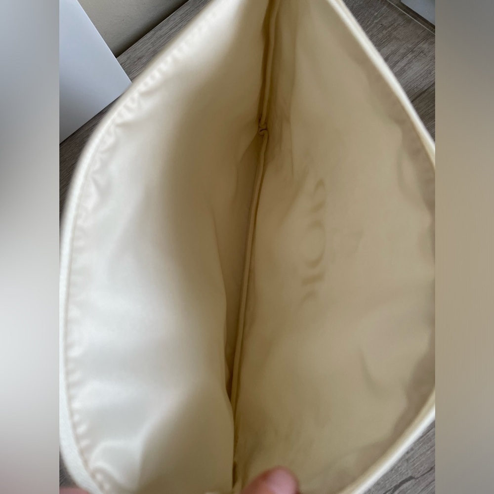 Dior Floral Flat Pouch. New. Comes With Box. - Picture 4 of 6